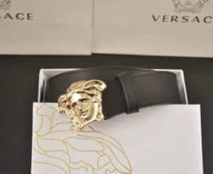 Schwarze Medusa-Gürtelschnalle