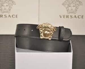 Schwarze Medusa-Gürtelschnalle