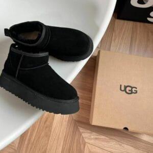 Classic Ultra Mini Boot