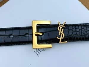 Ledergürtel mit Krokoprägung