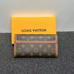 Dauphine Kette Brieftasche