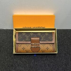 Dauphine Kette Brieftasche