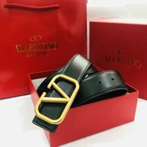 Gürtel mit Lederschnalle