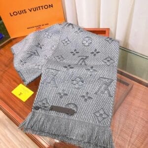 Logomania Scarf Pearl