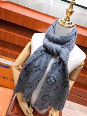 Logomania Scarf Pearl