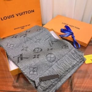 Logomania Scarf Pearl