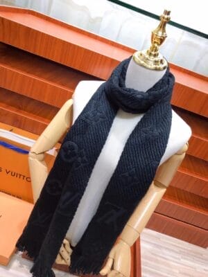 Logomania Scarf Pearl