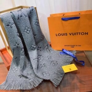 Logomania Scarf Pearl