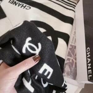 Luxurious Cashmere Scarf for Women