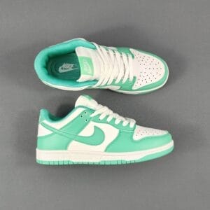 Nike Dunk Low Retro Panda