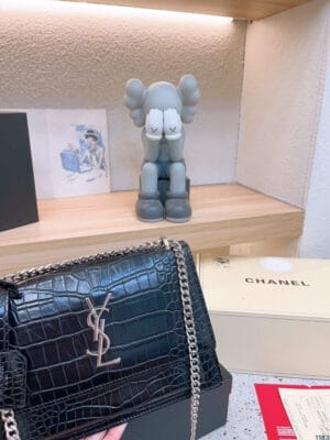 Sunset Bag With Crocodile Embossing