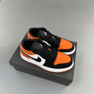 Air Jordan 1 Low Retro