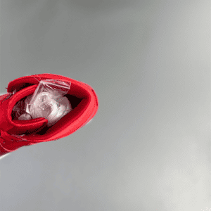 Air Jordan 1 Mid SE Pomegranate