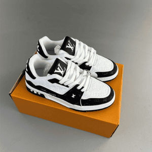 Louis Vuitton Trainer Sneaker Low