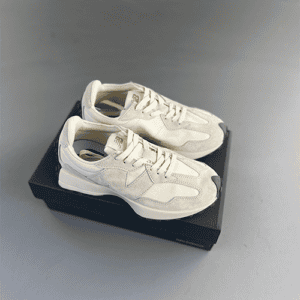 New Balance 327
