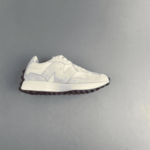 New Balance 327