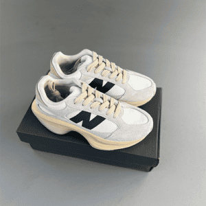 New Balance Warped Runner UW PROGRAM