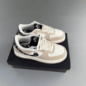 Nike Air Force 1 Paisley Swoosh