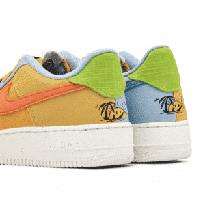 Nike Air Force 1 Sun Club