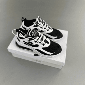 Nike Air Max 270 React