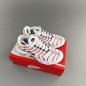 Nike Air Max Plus Black Pink