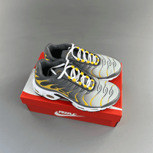 Nike Air Max Plus Black Pink