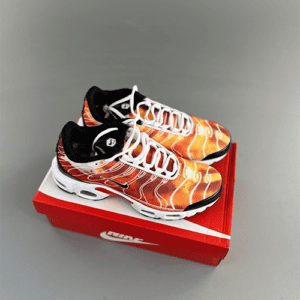 Nike Air Max Plus Black Pink