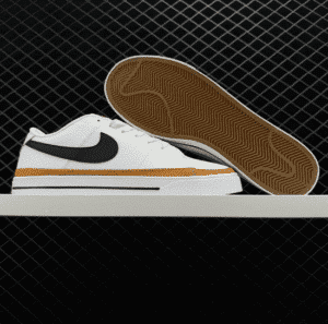 Nike Court Legacy Lift Sneaker