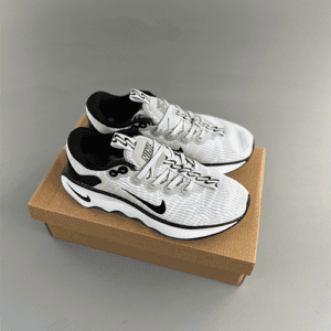 Nike Motiva Road Runner