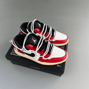 Off-White x Air Jordan 1 Niedrig