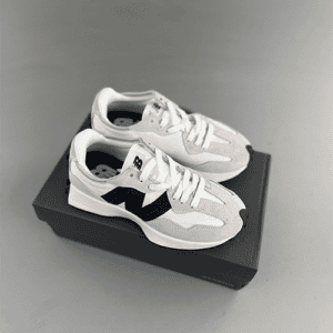 STAUD x New Balance 327