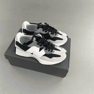 STAUD x New Balance 327