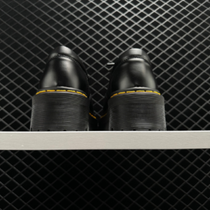 Dr. Martens Reps Quad Black Polished Smooth